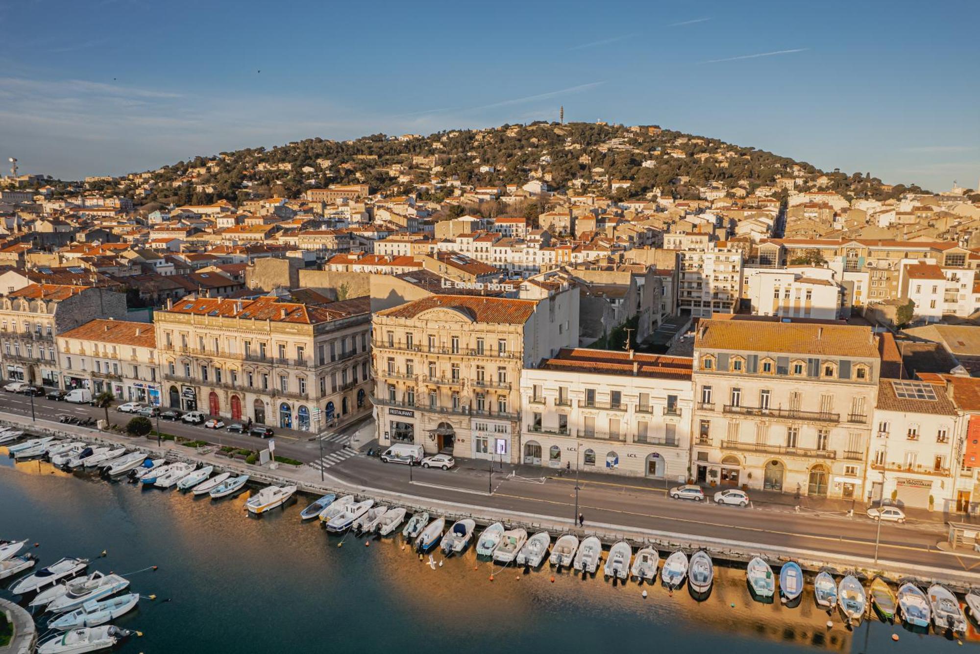 Le Grand Hotel Σετ Εξωτερικό φωτογραφία